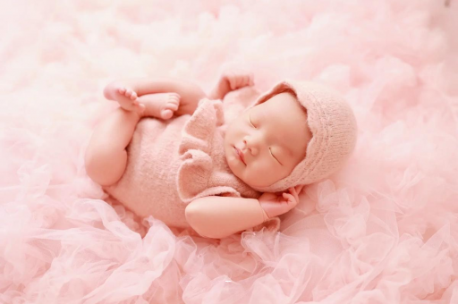 博尔塔拉宝宝食指内扣